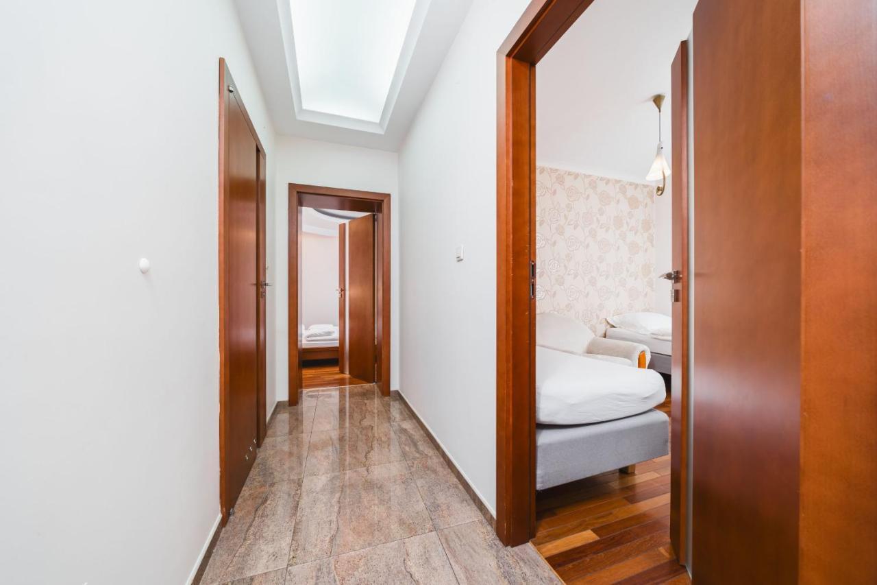 Apartament W Centrum Krakowa Na Ulicy Dlugiej Bagian luar foto